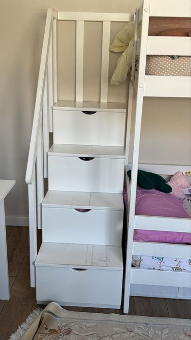 Кровать детская двухярусная