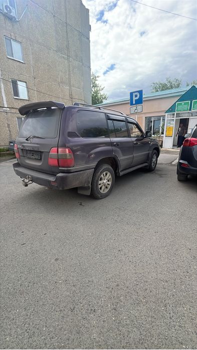 Продам жывой крузак 1998гв