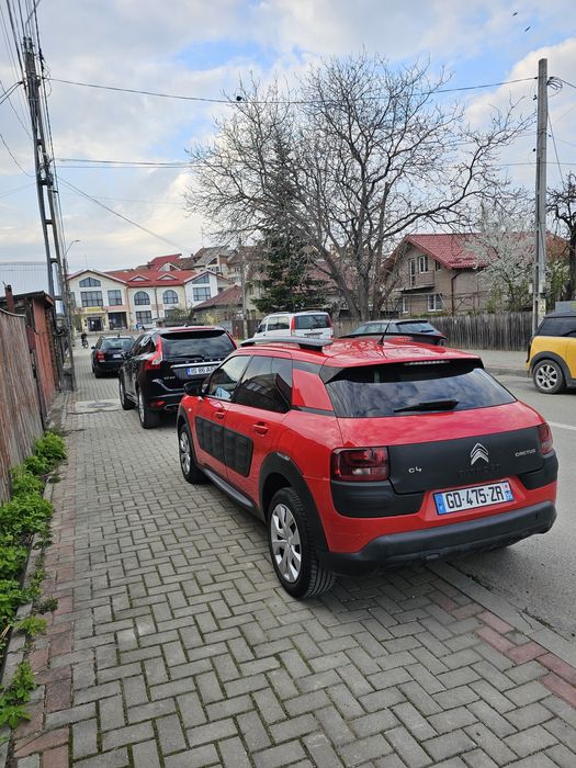 Vând Citroen c4 cactus