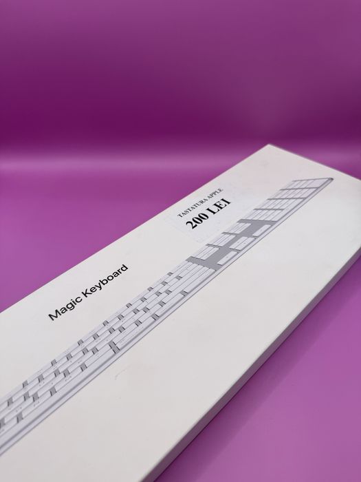 Tastatura Apple •Matei Amanet Margeanului•