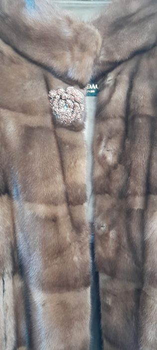 Продам  норковую шубу