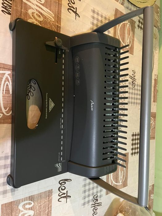 Продается новый переплёт с пружинами разного мм. и бумагами