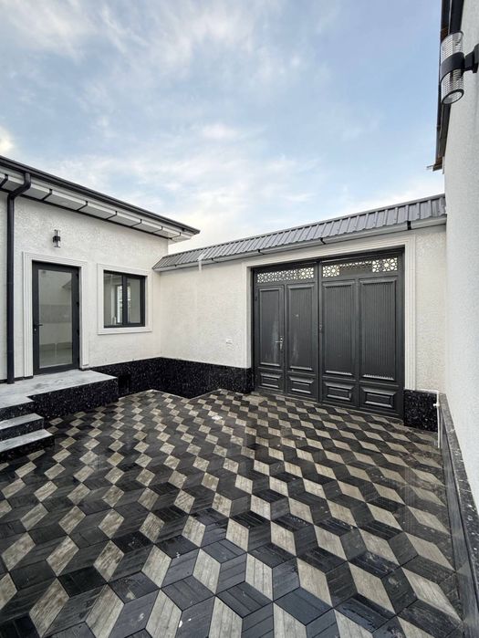 Srochno sergeli xonobod 1.6 sotix 5 xona+padva