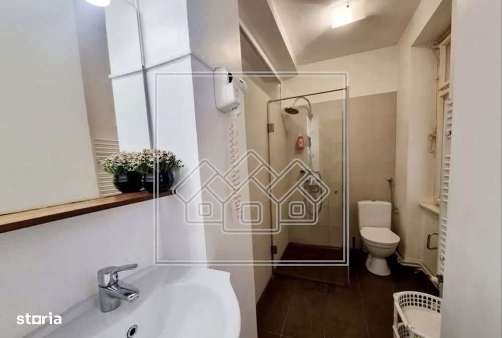 Apartament modern 2 camere, 2 bai - Zona Ultracentrala