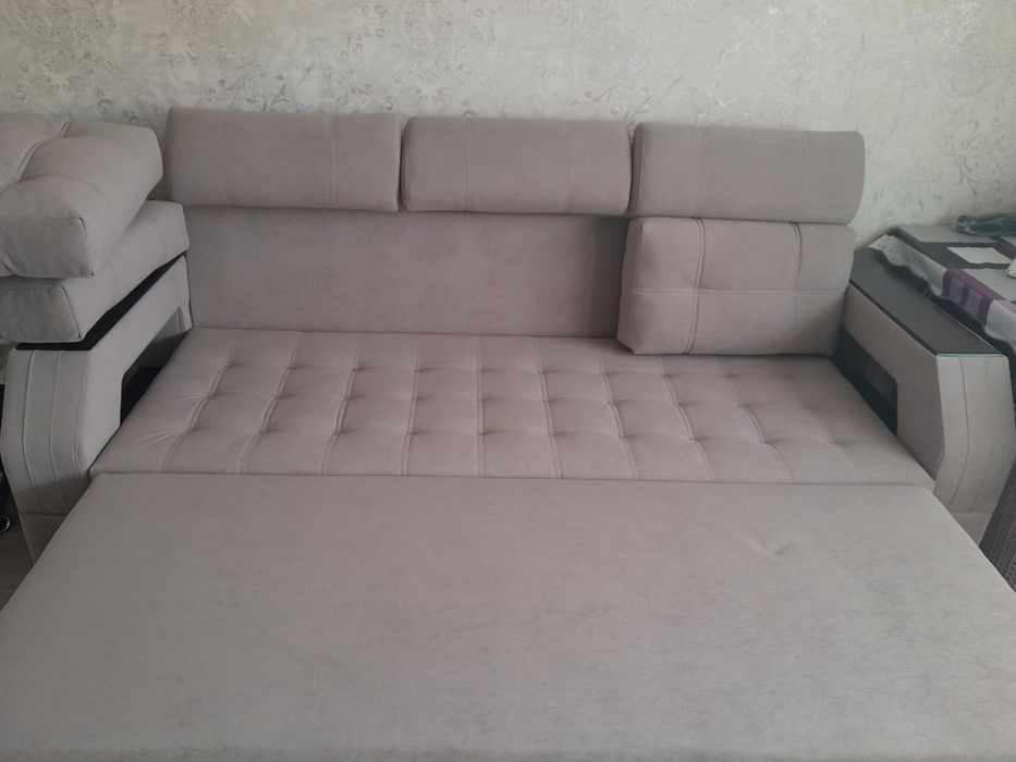 Продам отличный диван