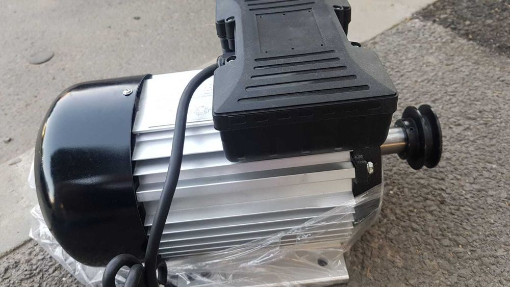 Motor electric 4kw asincron direct 220v bobinaj cupru