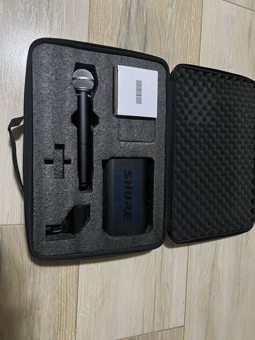 Shure BLX24 / SM58
