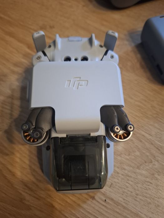 DJI мини 2 лети до 500 метра височина