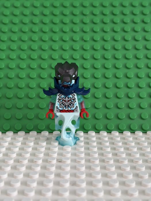 Lego фигурки разные