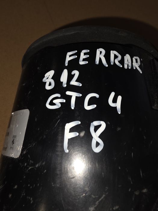 Ferrari 812 GTC4 F8 GTC Lusso Superfast 17-24 десен стоп