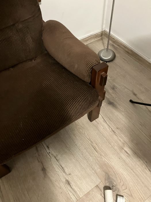 Fotoliu lemn tapitat