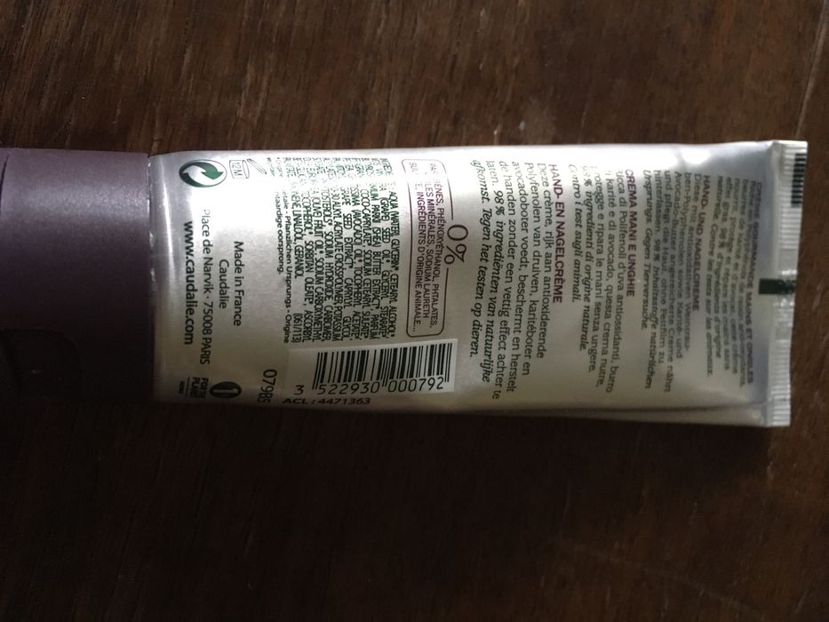 Cremă pentru mâini și unghii Caudalie Vinotherapie Hand And Nail Cream