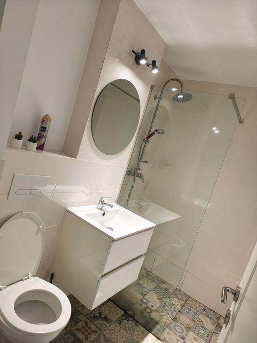 Apartament spațios 2 camere de închiriat- Str. Bucovinei