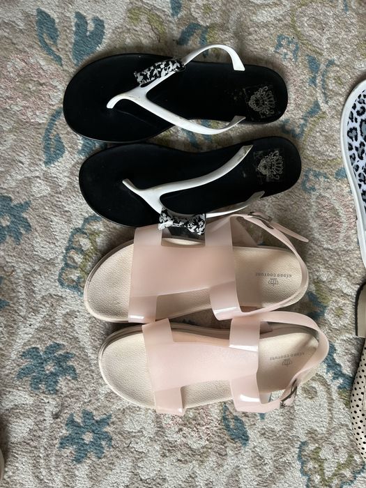 Продам все за 2000 тысычи тенге