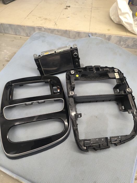 Media nav clio 4