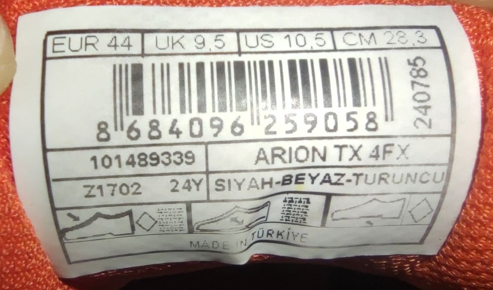 Кроссовки оригинал турецкие Kinetix 44 р.. Легкие удобные. Юнусабад