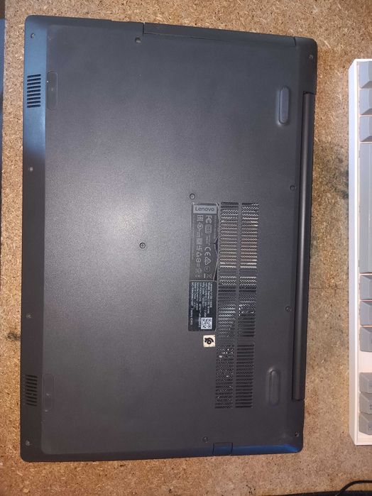 Lenevo v130 sotiladi