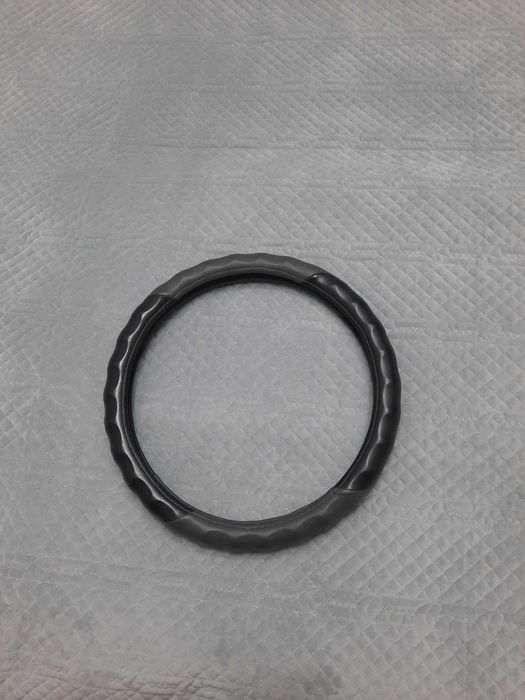 Чехол/оплетка для руля.