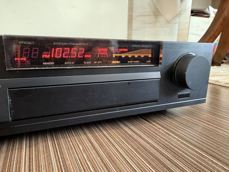 Yamaha TX-1000 Тунер
