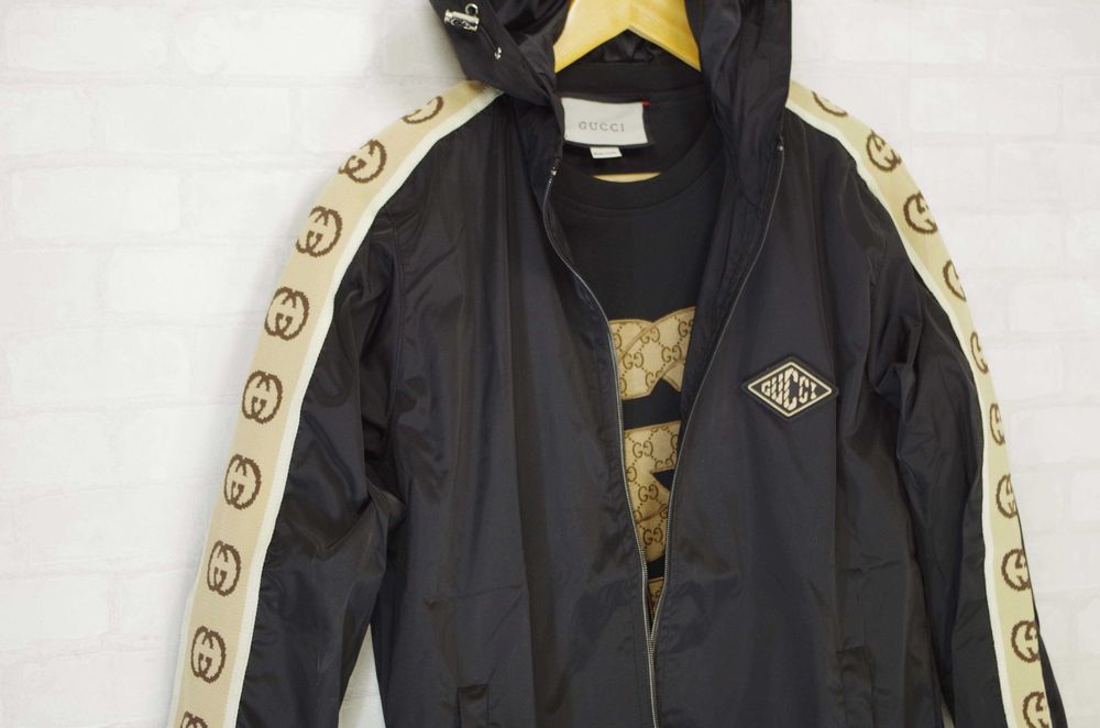 ТОП: GUCCI - Мъжко Шушляково Яке тип Ветровка