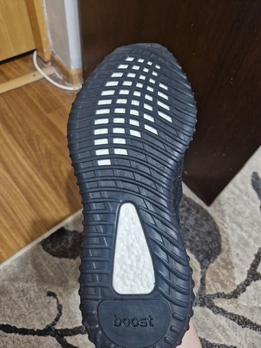 Adidas yeezy 350 v2 oreo