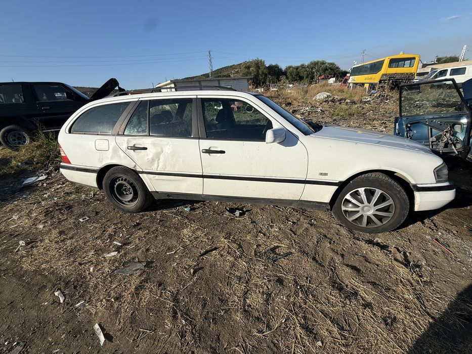 2 бр Mercedes-Benz C 250  2.5 150ph 1996g