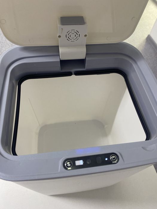 Ведро для мусора сенсорное