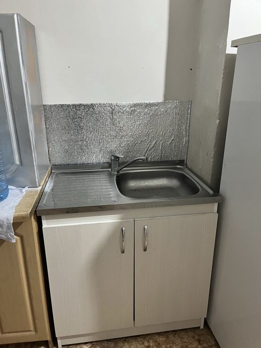 Пасуда мойка шкаф