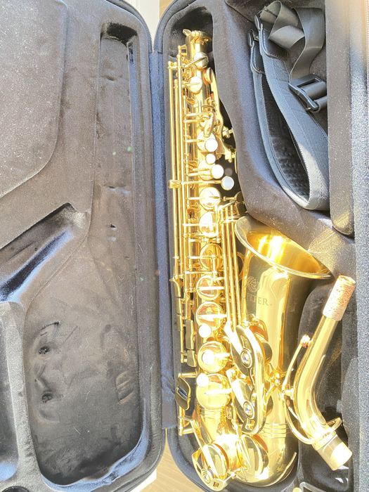 Саксофон Jupiter, студенческий. Сын играл два года. Б/у, хорошее.