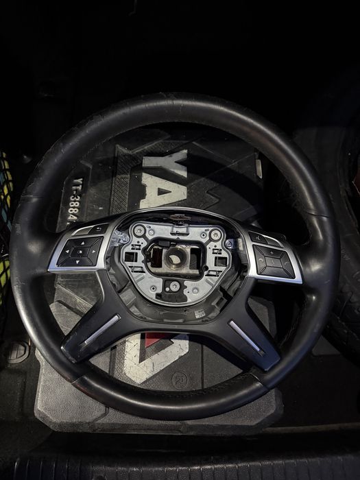Volan w212/w204 cu padele si airbag