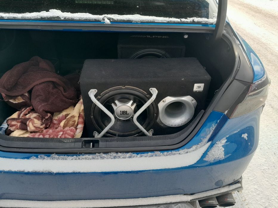 Отличный сабвуфер