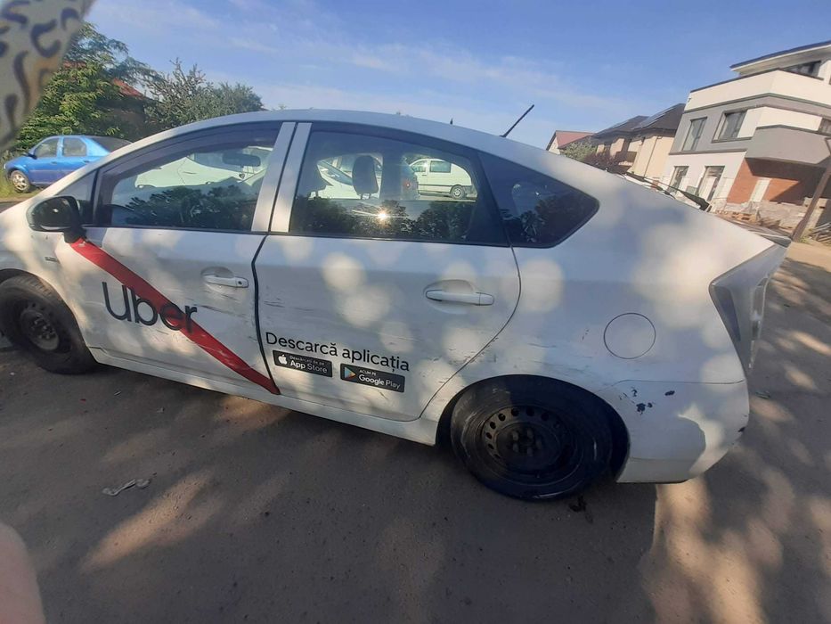 Toyota Prius generatia 3 2011
