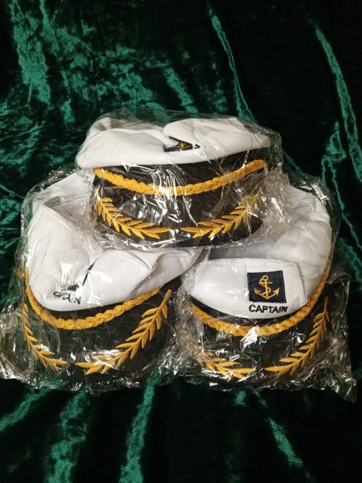 Фуражка капитана белая в наличии и под заказ