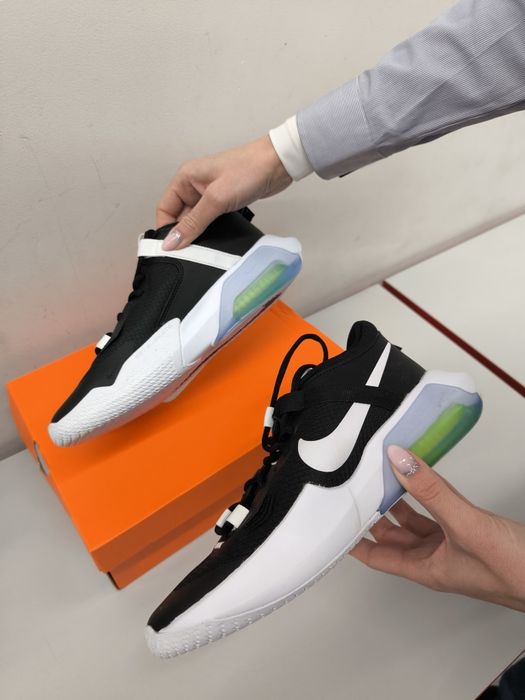 Nike Air Zoom Crossover