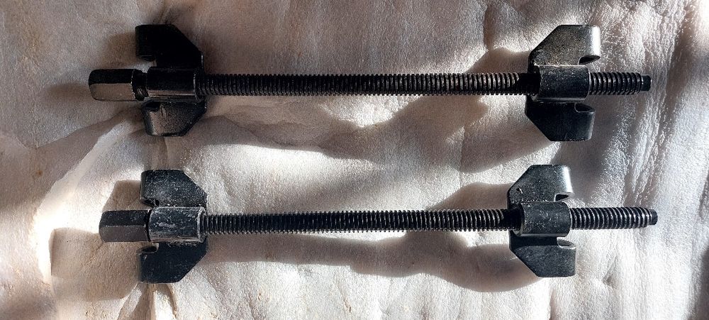 Стяжка для пружин авто