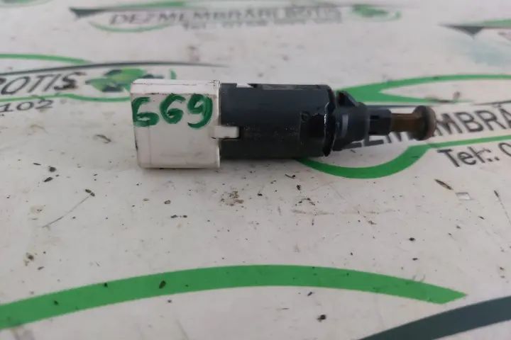 Comutator lumini frana Peugeot 307 2005
