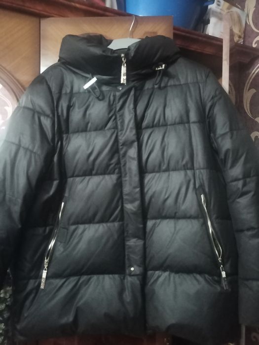 Продам зимнюю куртку