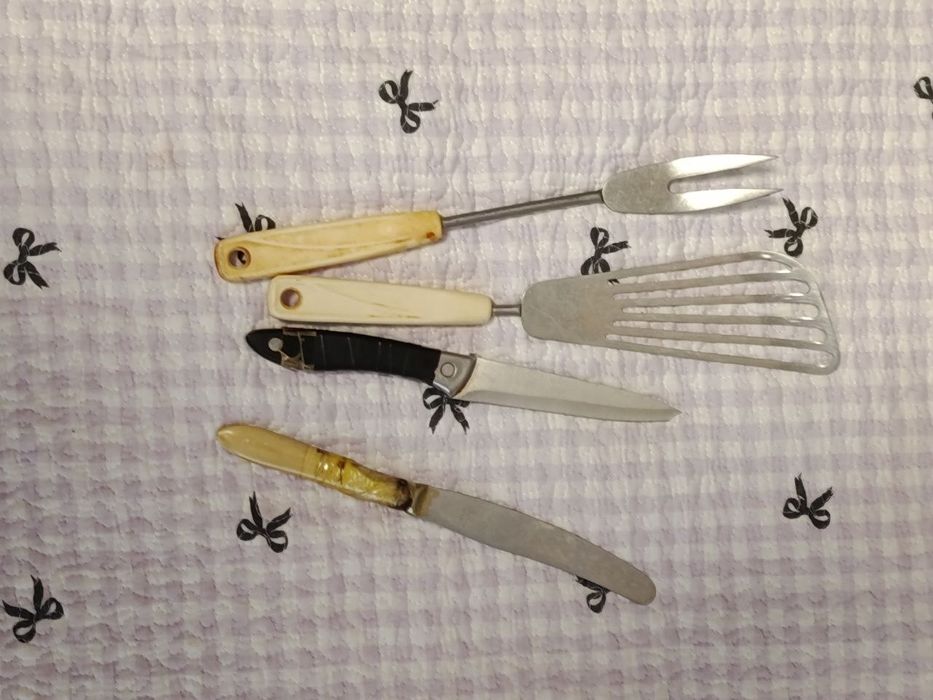 Отдам даром ножи