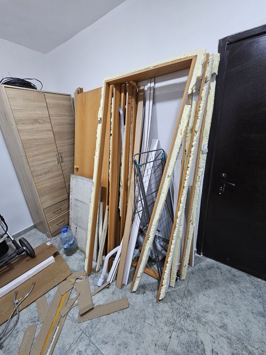 Продам   4 двери все в комплекте