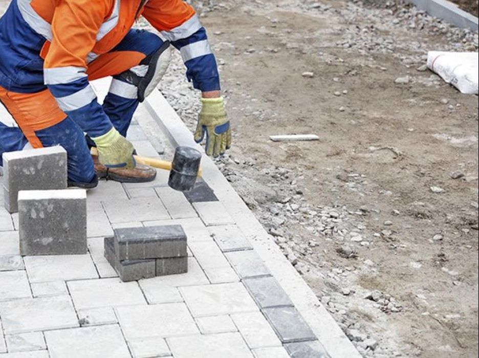 Укладка брусчатки.