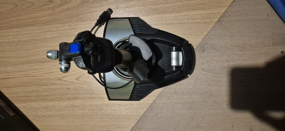 Joystick pc Cyborg evo