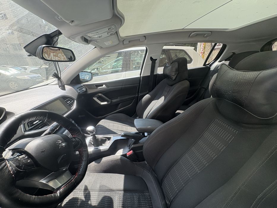 PEUGEOT 308 2015