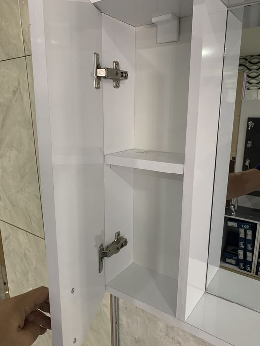 Шкаф за баня + мивка от 3 части НОВ Ликвидация !