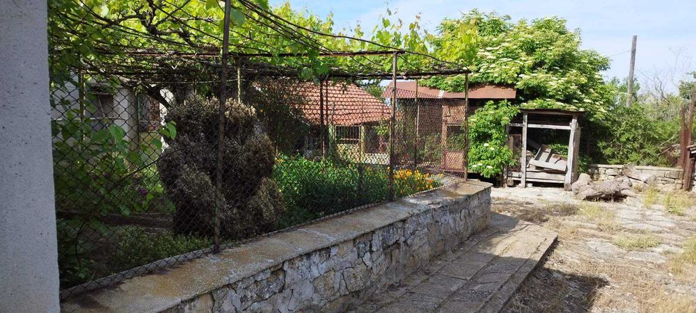 Продава се Къща в с. Аврен, Област Варна - 70 кв.м за 929 €/кв.м - Снимка #19