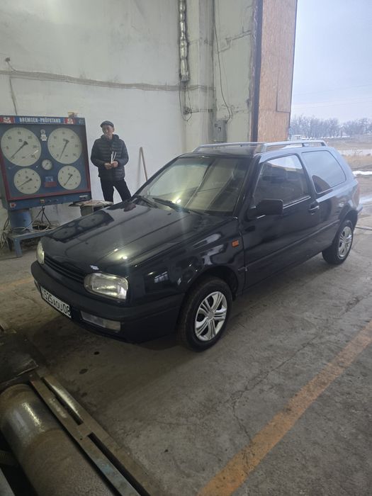 Гольф-3 продаются