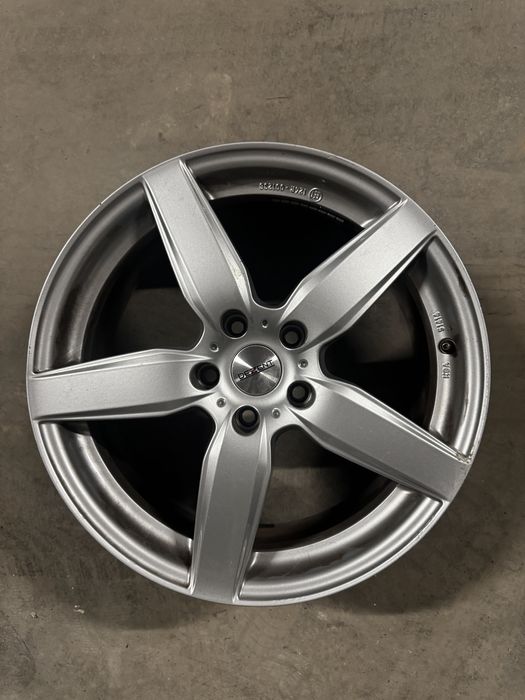 Dezent 5x112 7,5 18 - 66.6 ET-51