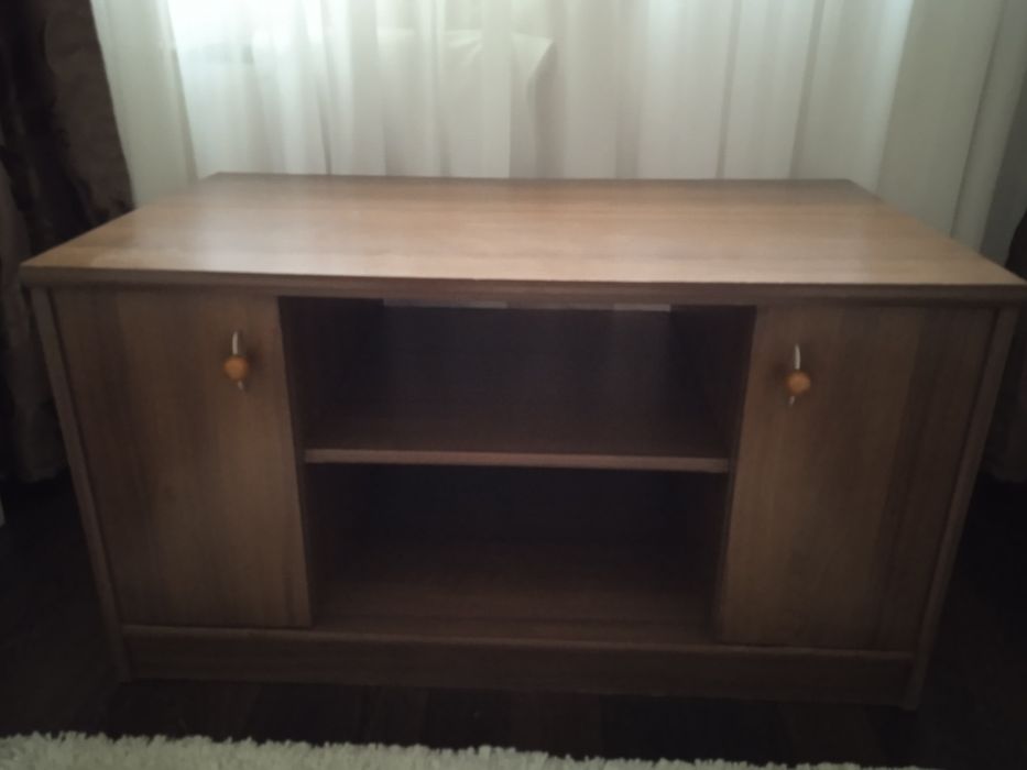 Тумба под телевизор