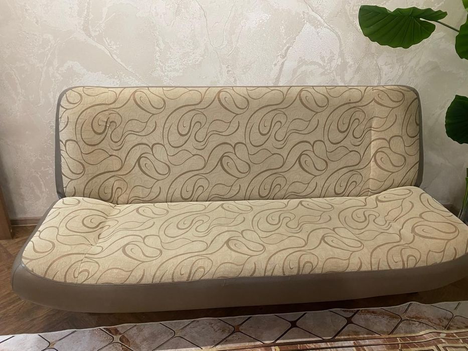 Продам диван раскладывается