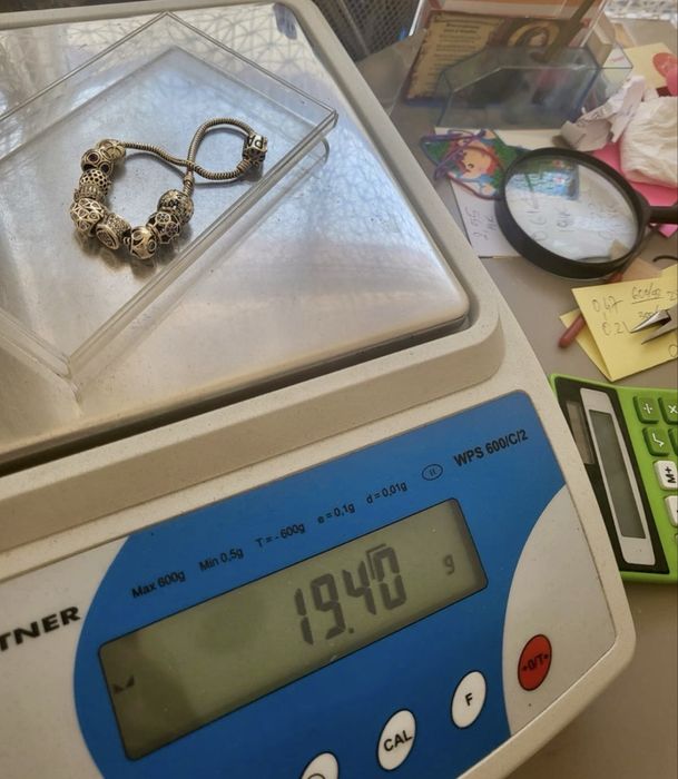 Bratara aur 14 k PANDORA