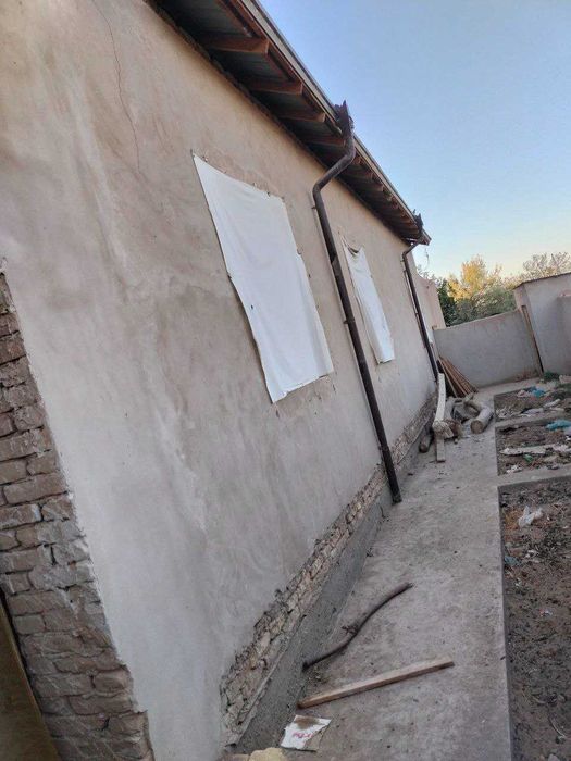 Ок йоп кишлогида жойлашган турар жой сотилади